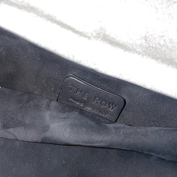 THE ROW Small Glove Bag - Picture 2 of 9